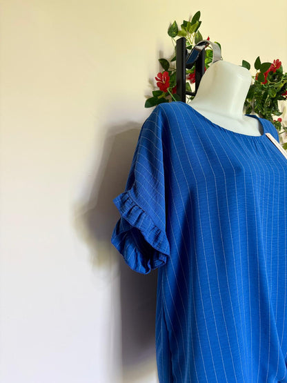 Maglia righe con volant