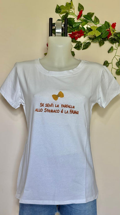T-shirt scritte ricamate