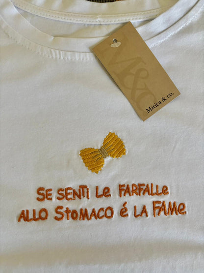 T-shirt scritte ricamate