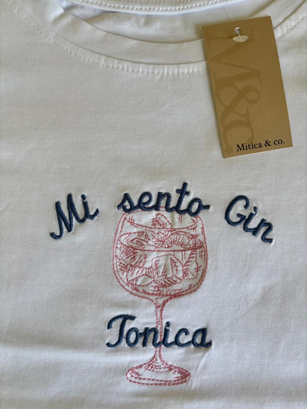 T-shirt scritte ricamate