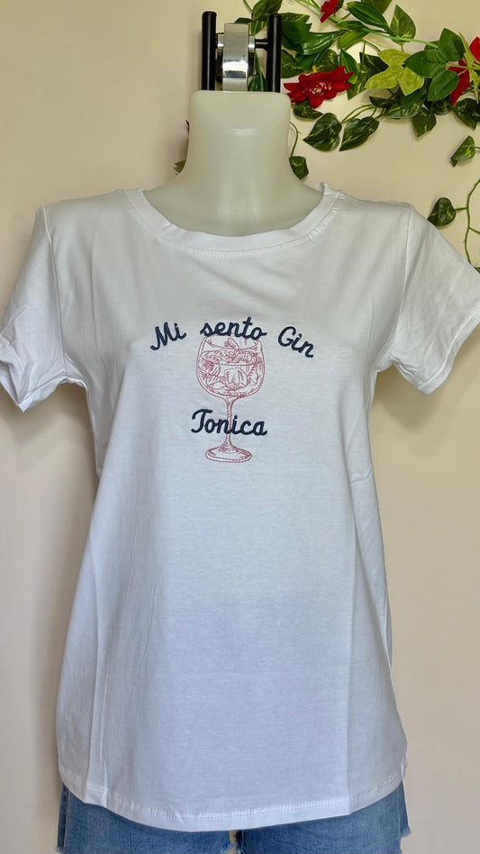 T-shirt scritte ricamate