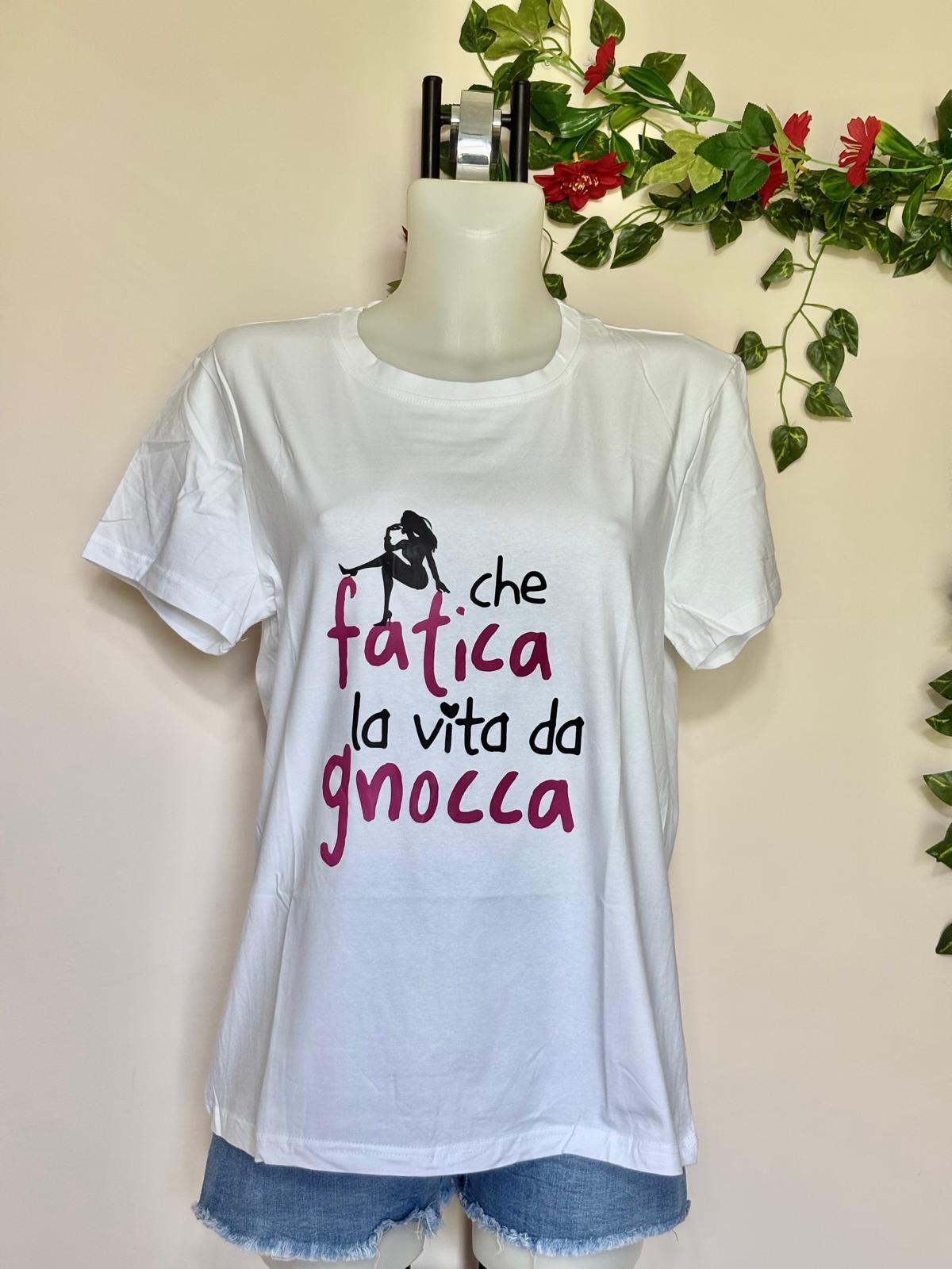 T-shirt scritte stampate