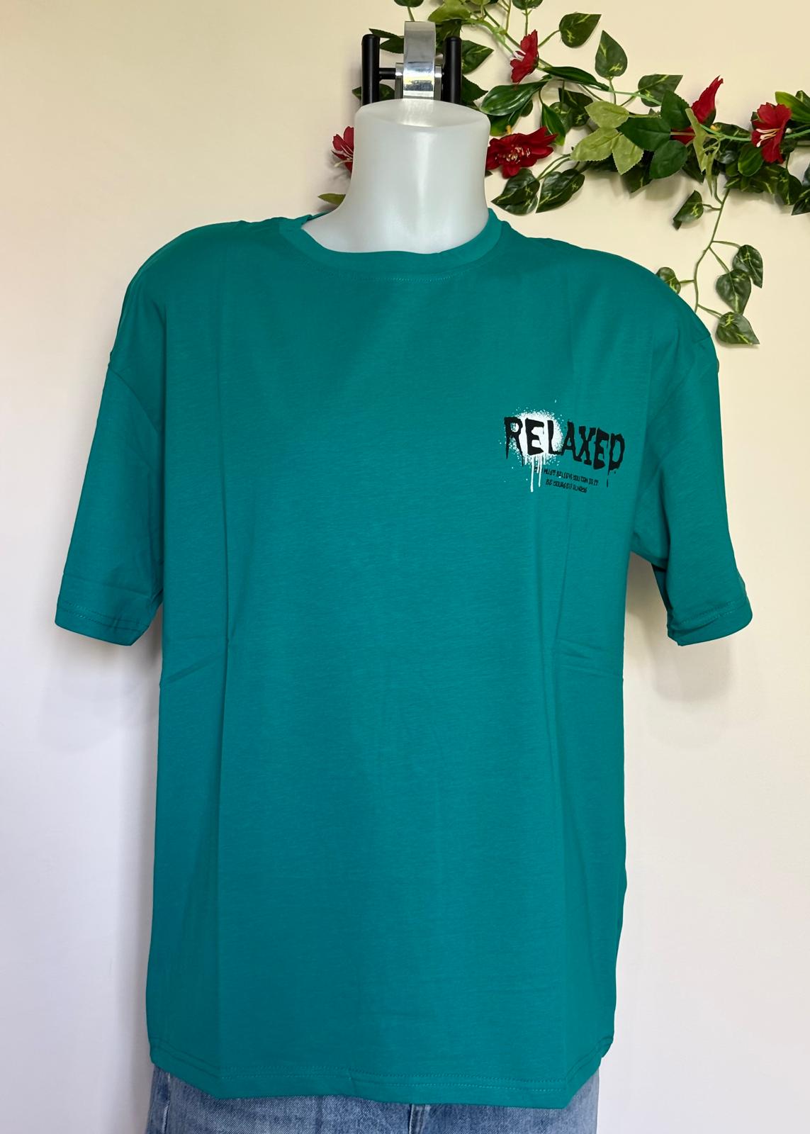 T-shirt scritta "RELAXED"
